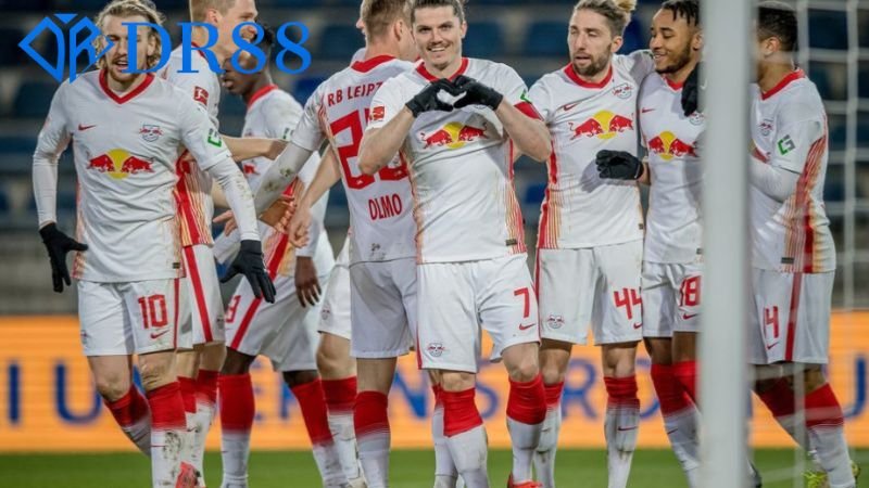 Soi kèo RB Leipzig - Khám Phá Đội Bóng Mạnh Mẽ Ở Bundesliga 3 phan-tich-doi-hinh-rb-leipzig